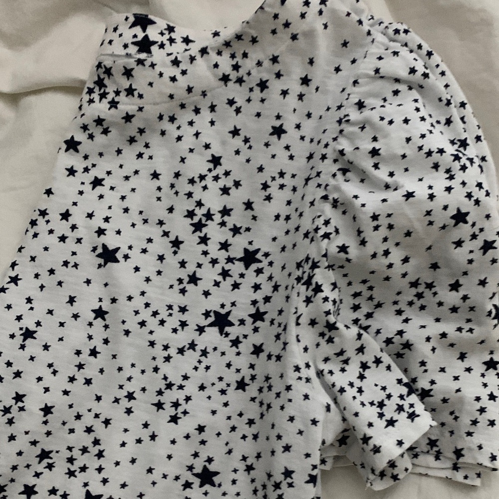 LOFT White and Black Star Pattern Blouse - Picture 7 of 9